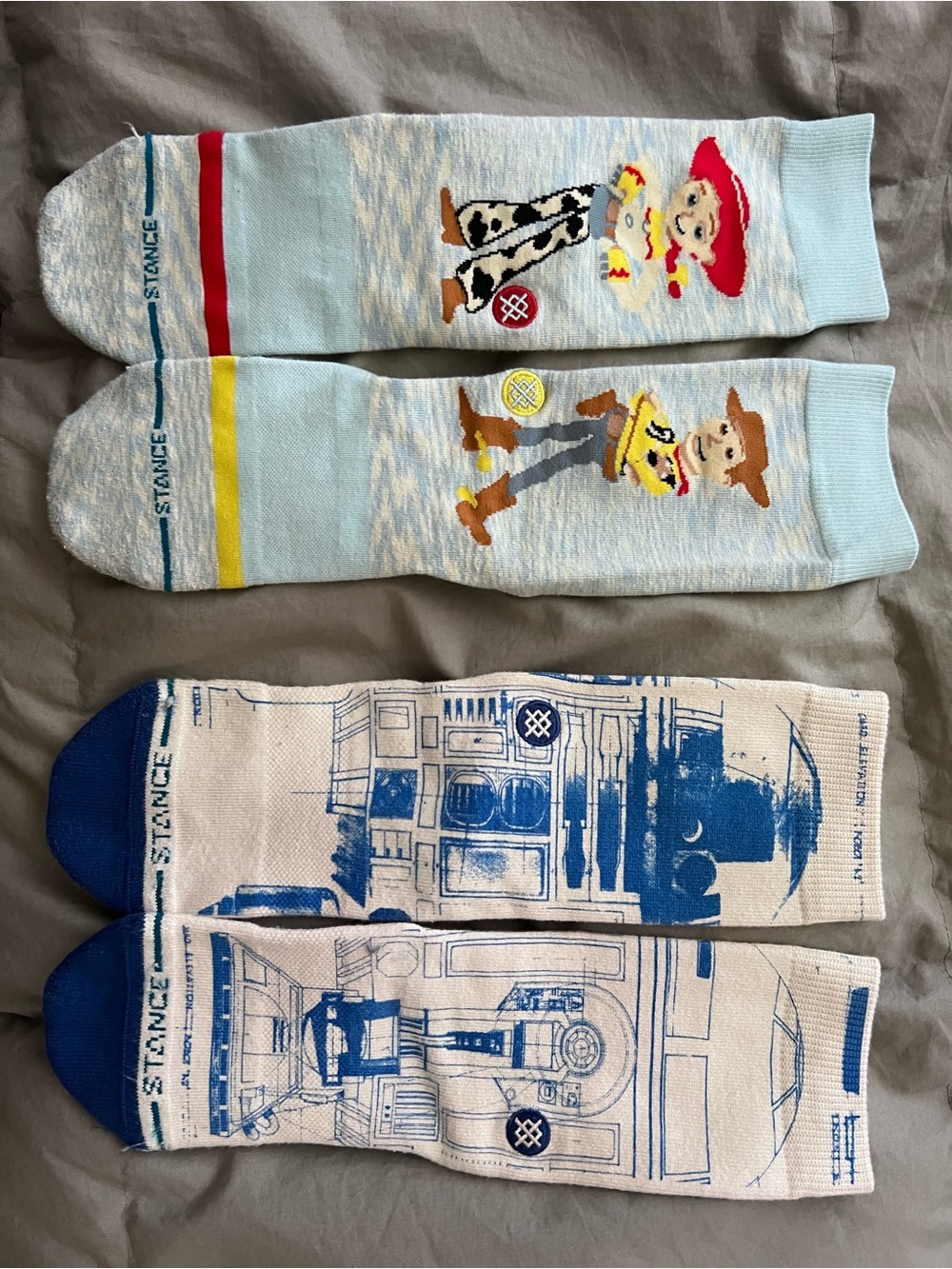 Stance Youth sz Small DISNEY socks